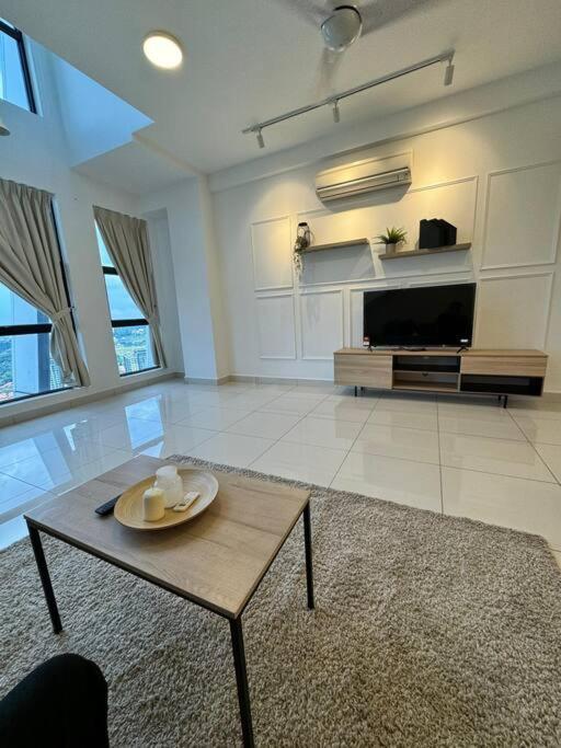 Pangsapuri Arte Mont Kiara 2br Kuala Lumpur